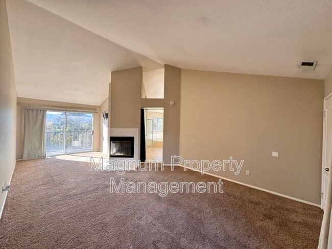 Building Photo - 40085 Temecky Way