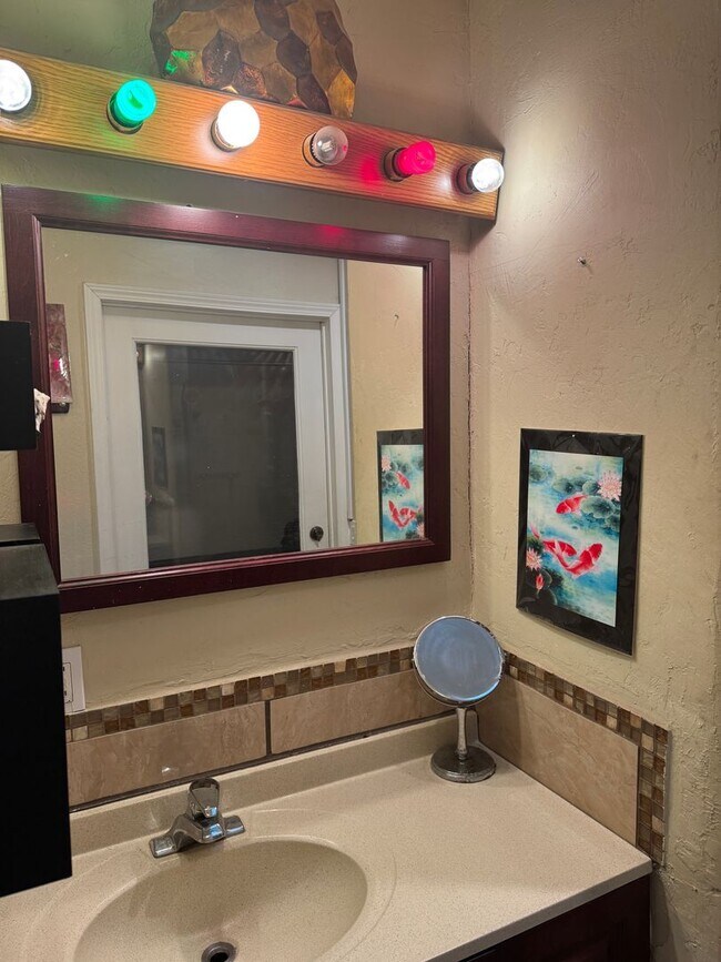 Building Photo - 29866 Carol Ave