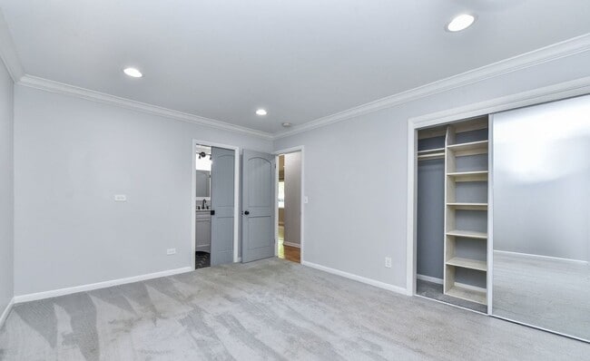 Building Photo - 232 S Randall Rd