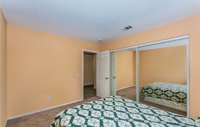 Building Photo - Beautiful, 4BD/3BA Rancho Belago Home