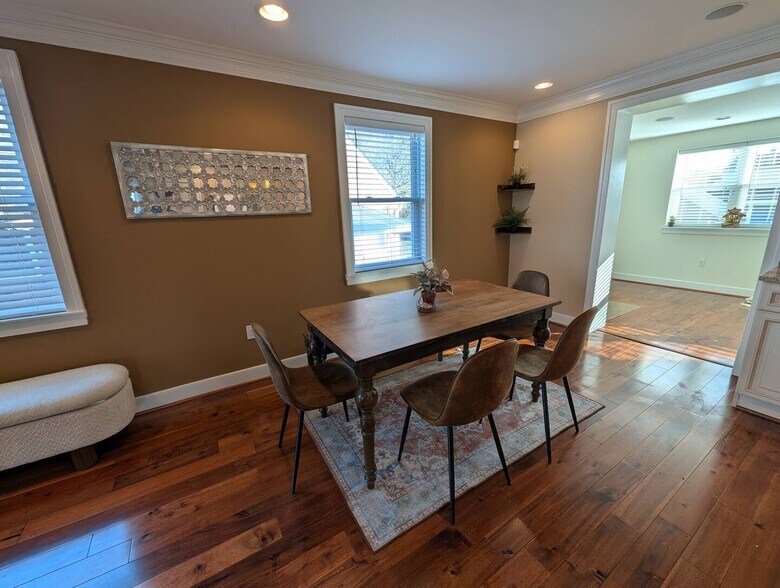 Building Photo - 2903 Topaz Rd