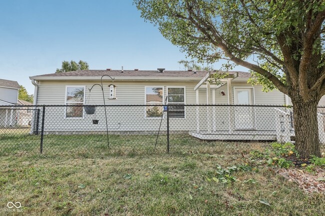 Building Photo - 954 Ginger Cir
