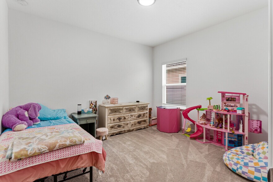 Building Photo - 8486 Horsebit Cir