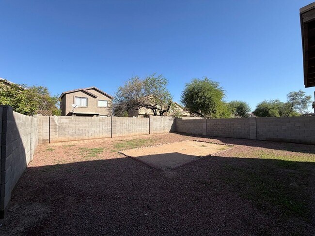 Building Photo - Beautiful Home for Rent in Avondale!