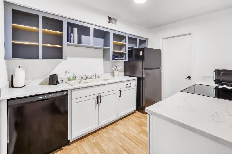 Building Photo - 2036 SW 69th Dr