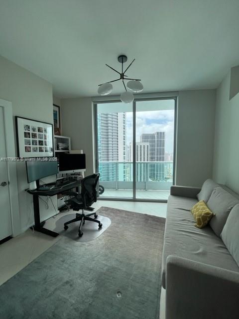 Building Photo - 900 Biscayne Blvd