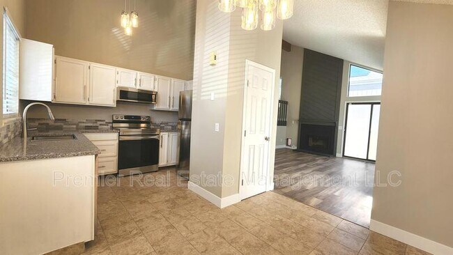 Primary Photo - 3762 S Genoa Cir