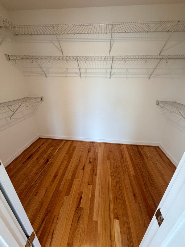 Building Photo - 1219 Bainbridge St