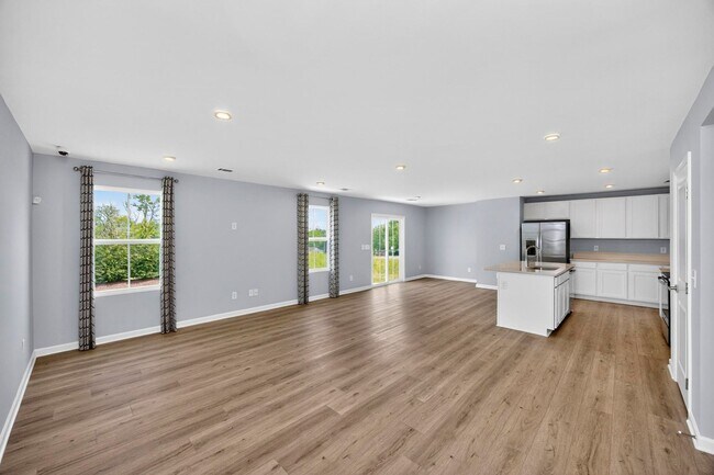 Building Photo - 3004 Red Fox Rdg