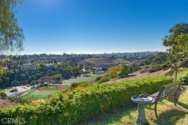 Building Photo - 69 Brighton Pl