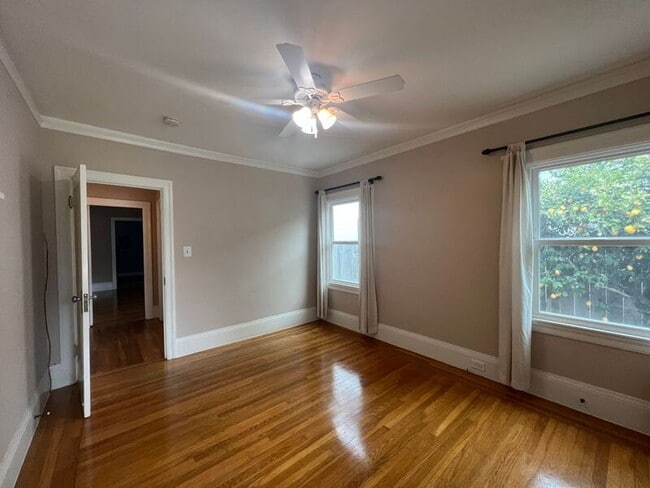 Building Photo - 3226 Fernside Blvd
