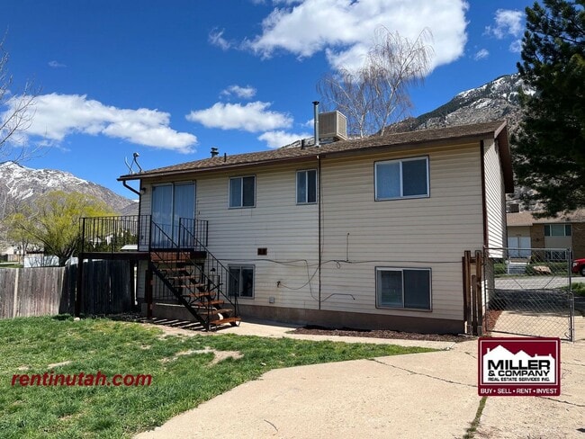 Building Photo - COMING SOON! Home For Rent! 1221 N. Qunicy...