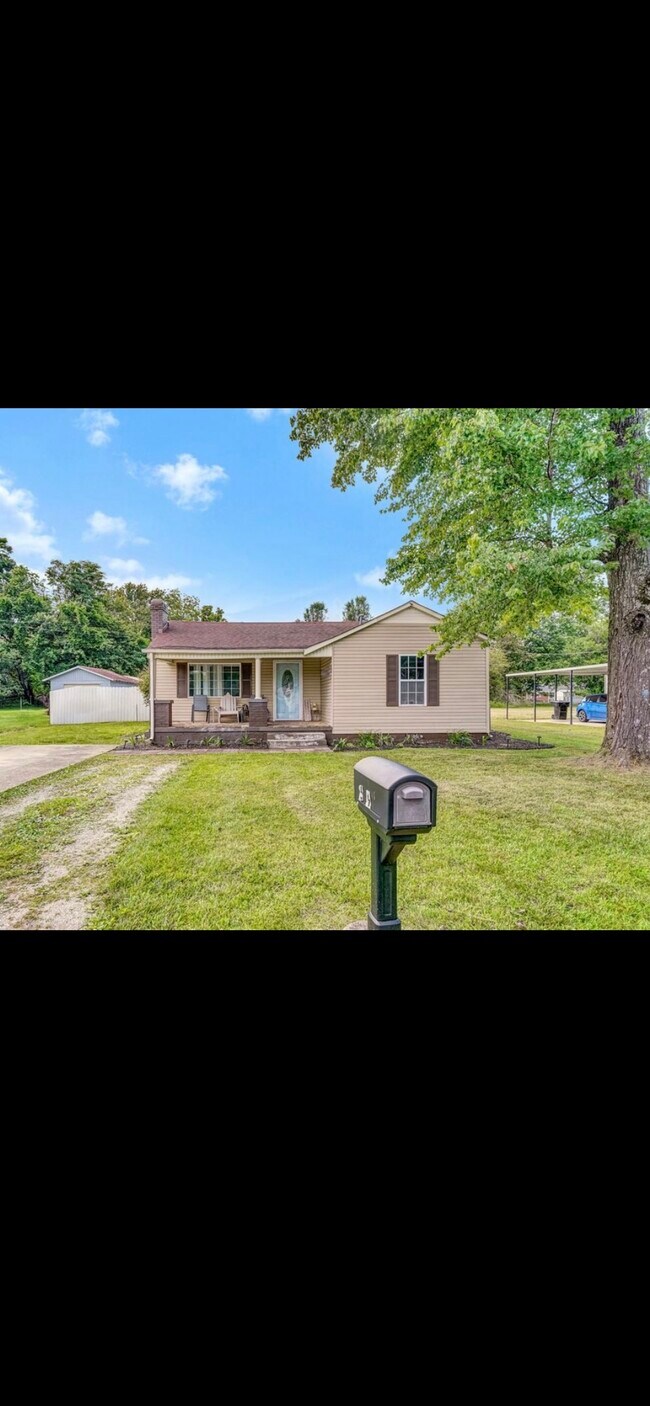 Primary Photo - 509 E Hogan St