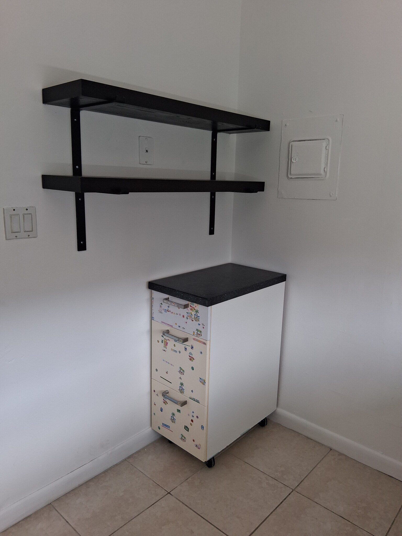 Building Photo - 17021 N Bay Rd