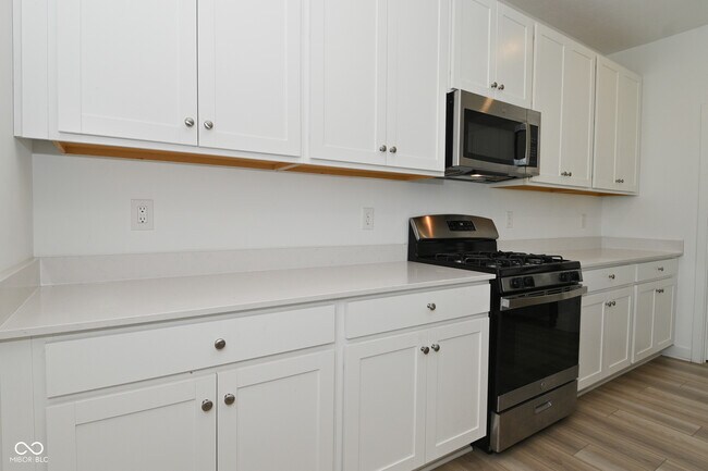 Building Photo - 7305 Sayers Rd