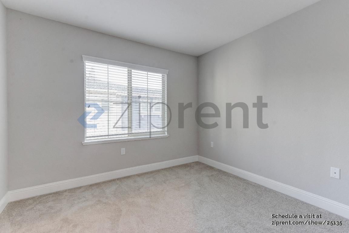 Building Photo - 1258 Detroit Ave