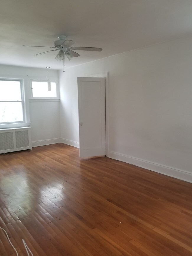 3345 Decatur Ave - 3345 Decatur Ave Bronx NY 10467 | Apartment Finder