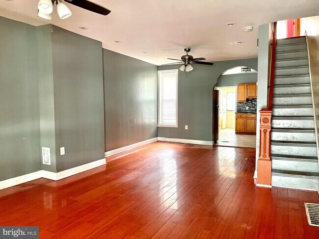 Building Photo - 18 N Ithan St