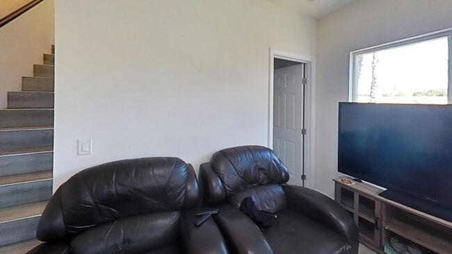 Building Photo - 5064 Alumni Pl