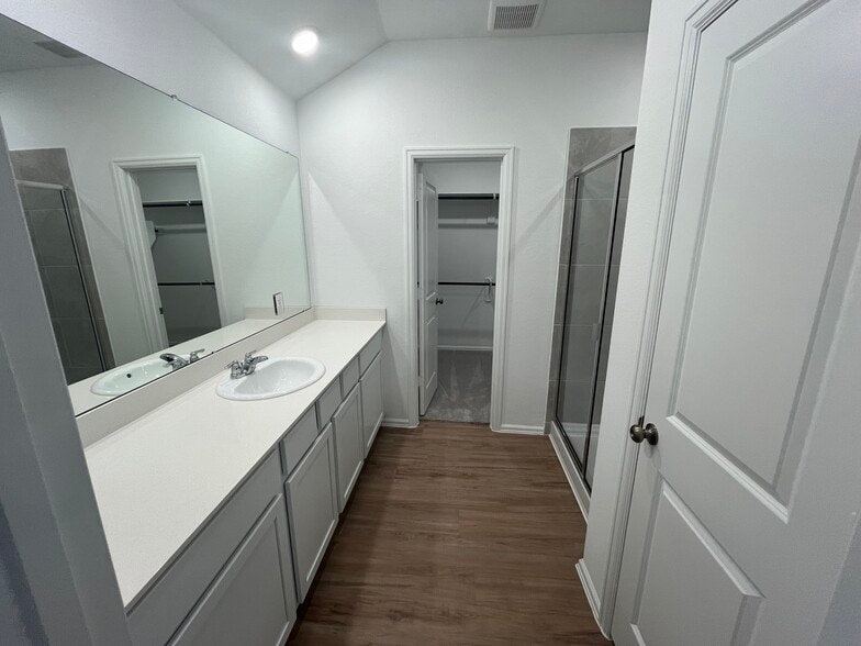 Building Photo - 1954 Foxtail Creek Ct