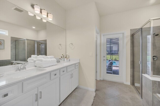 Building Photo - 16388 St Kitts Cir