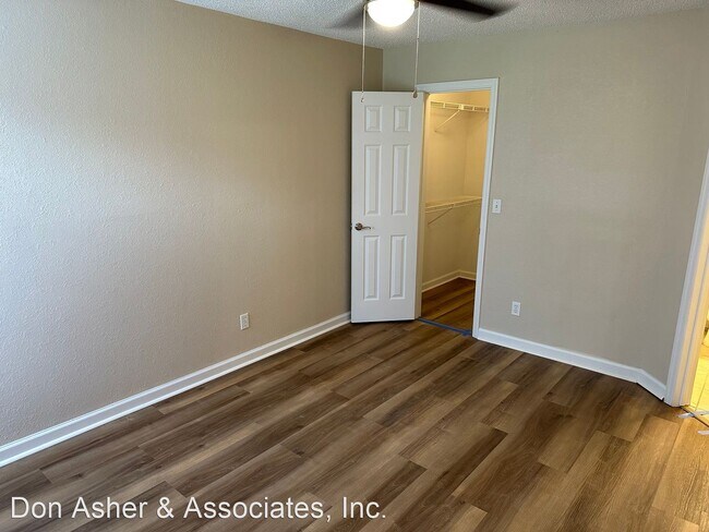 Building Photo - 2 br, 1 bath House - 465 Forestway Circle ...