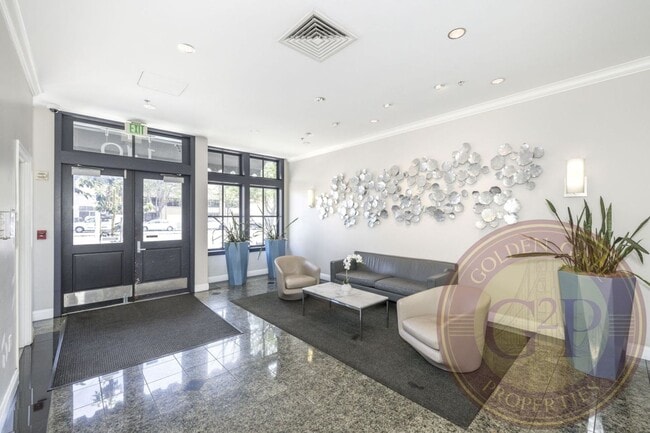 Building Photo - Western SoMa - 2 BR, 2 BA Condo 1,160 Sq. Ft. - 3D Virtual Tour