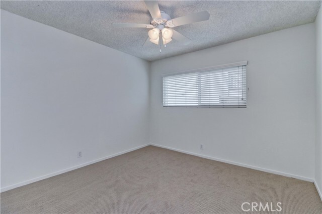 Building Photo - 207 W Marquita