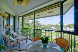 Building Photo - 143 Bay Colony Dr N