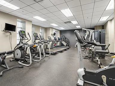 Building Photo - 700 N Larrabee St