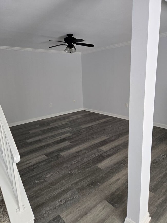 Building Photo - Single Family Home in Dale City