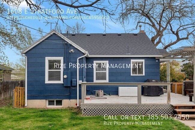 Building Photo - 1608 E Stratford Ave