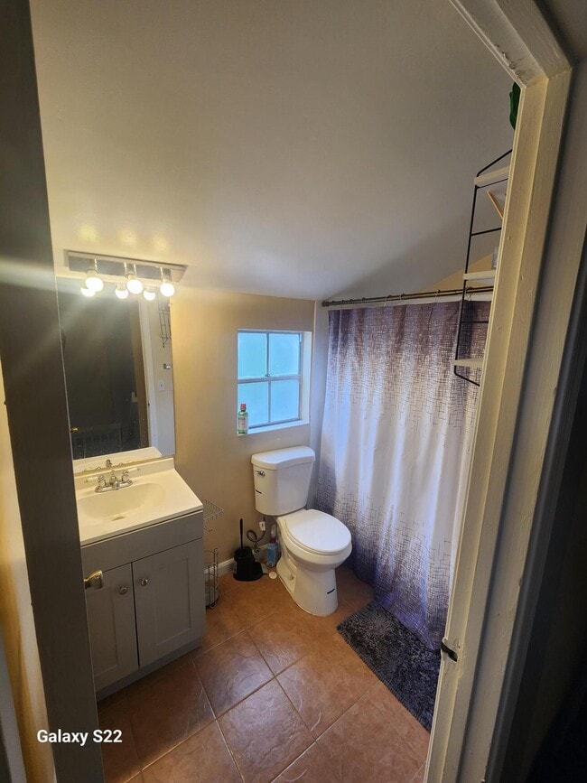 Building Photo - 5884 Dewberry Way