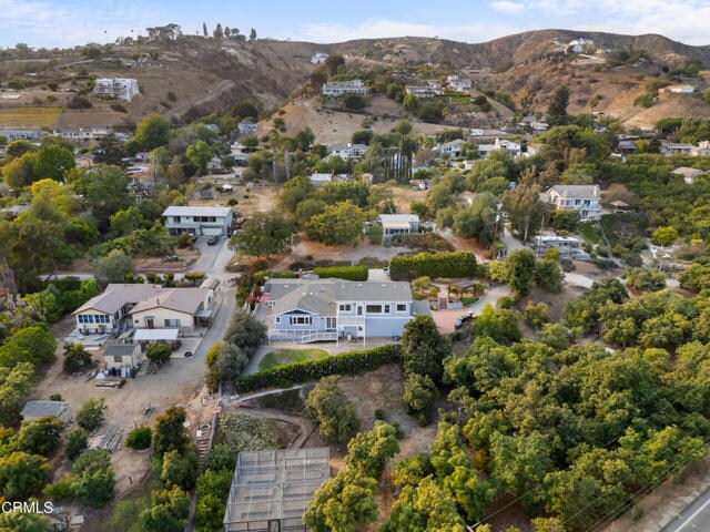 Building Photo - 2102 Buena Vista Dr