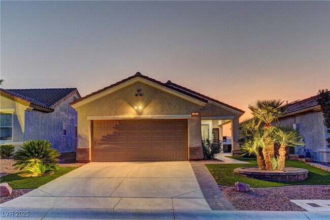 Building Photo - 2263 Potter Lake Ave