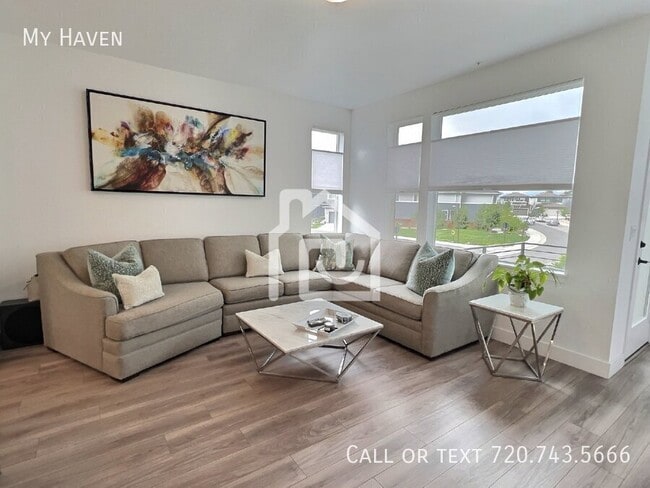 Building Photo - 2811 W 69th Ave