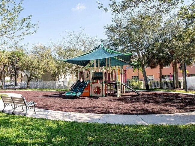 Building Photo - 3951 NW 92nd Ave