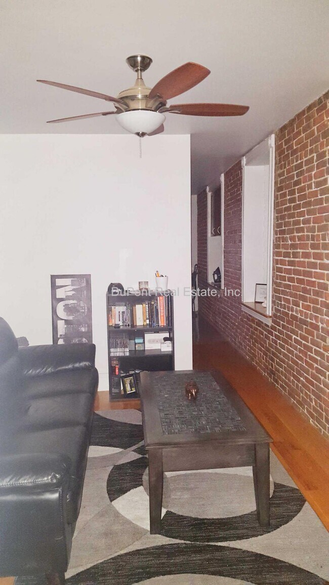 Building Photo - 2 bedroom in Boston MA 02113
