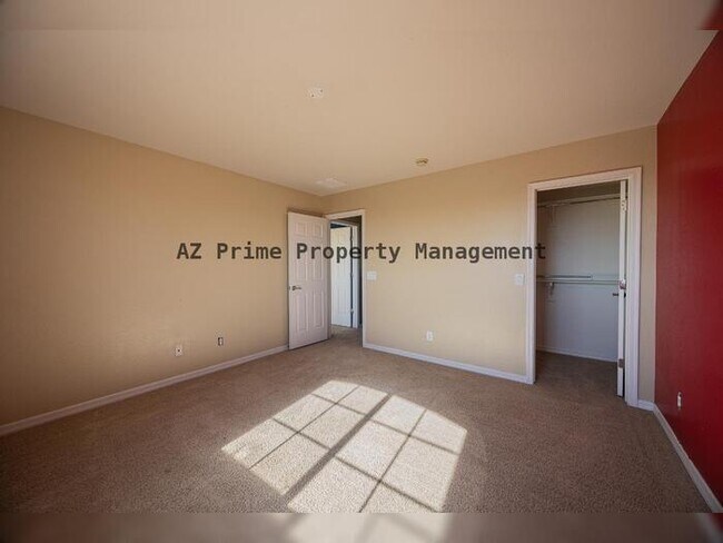 Building Photo - 30268 W Sheila Ln