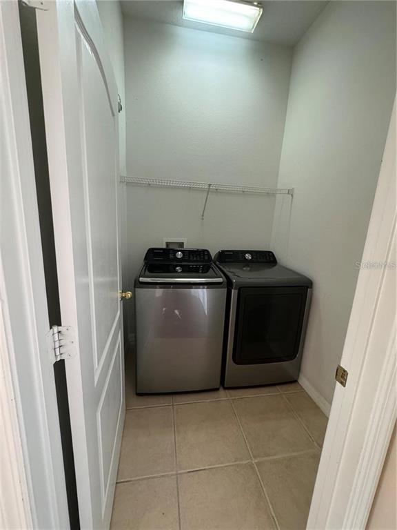 Building Photo - 6448 S Goldenrod Rd