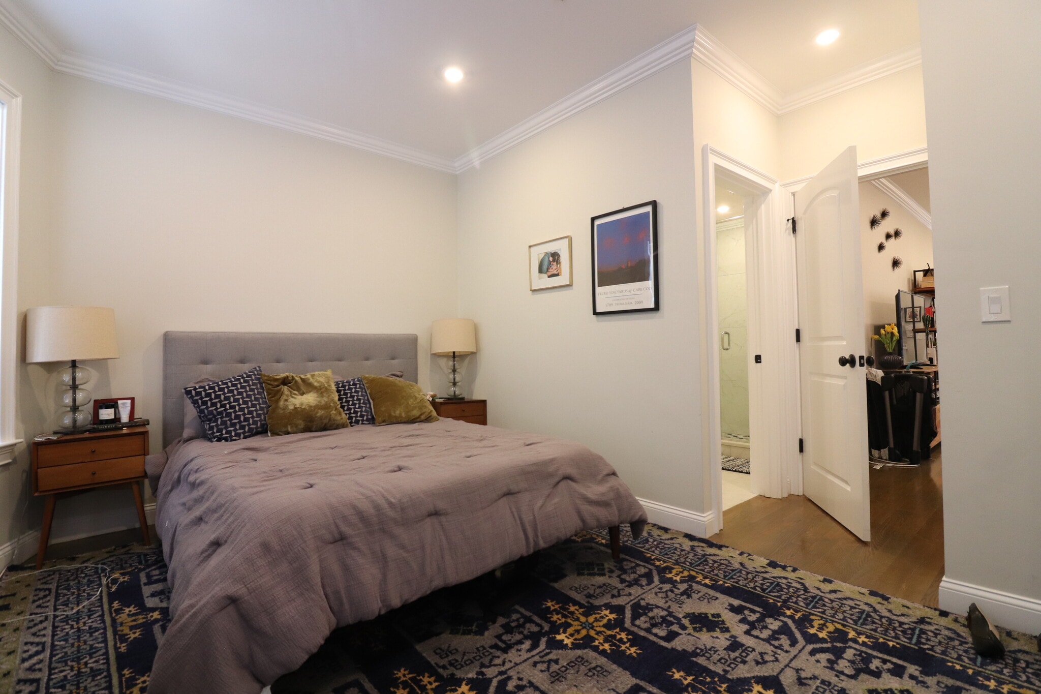 Building Photo - 17 Walk Hill St