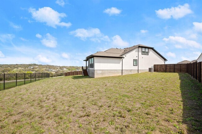 Building Photo - 16718 Lilo Dr
