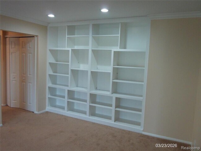 Building Photo - 24495 Quad Park Ln