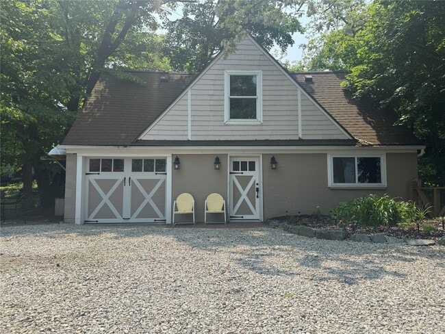 Primary Photo - 25 Carters Beach Rd