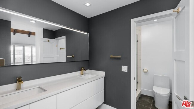 Building Photo - 1505 Purdue Ave