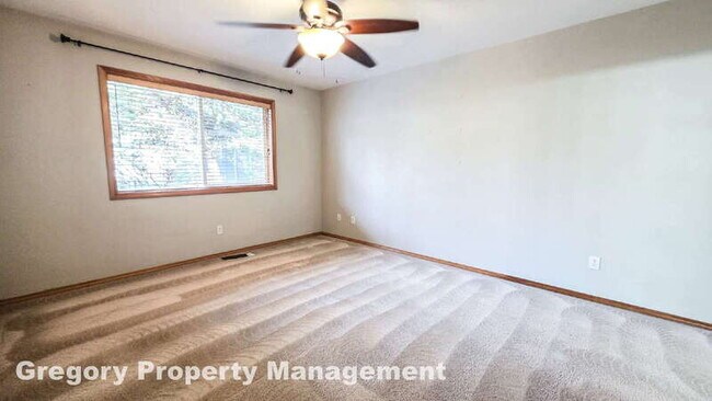 Building Photo - 821 180th St SW