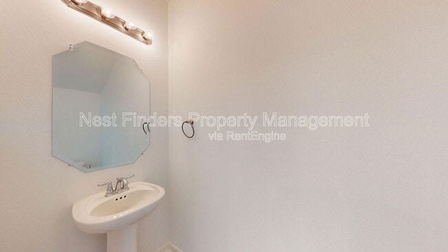 Building Photo - 358 Annies Pl
