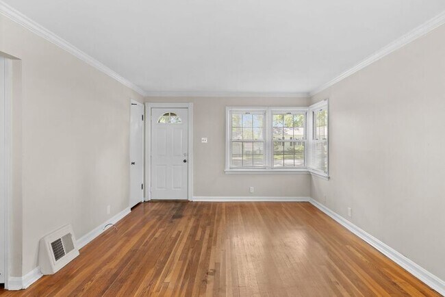 Building Photo - 1115 Bliss Dr
