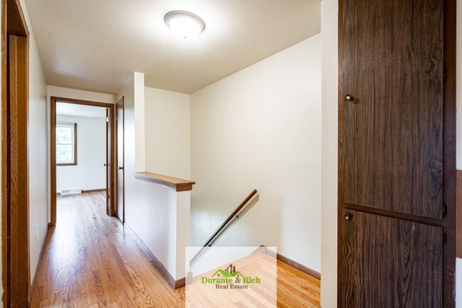 Building Photo - 1434 Josephine St