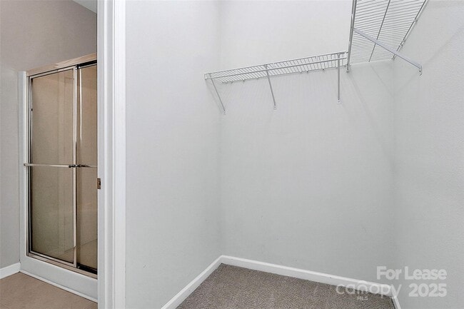 Building Photo - 16919 Commons Creek Dr